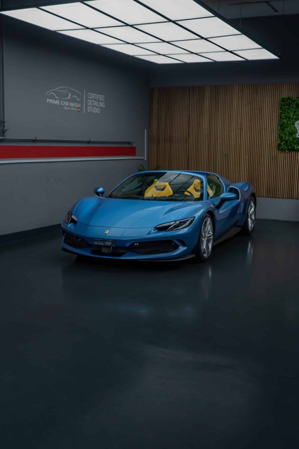 Lackschutzfolie-Ferrari-Pfäffikon SZ- Keramikversiegelung Pfäffikon SZ-