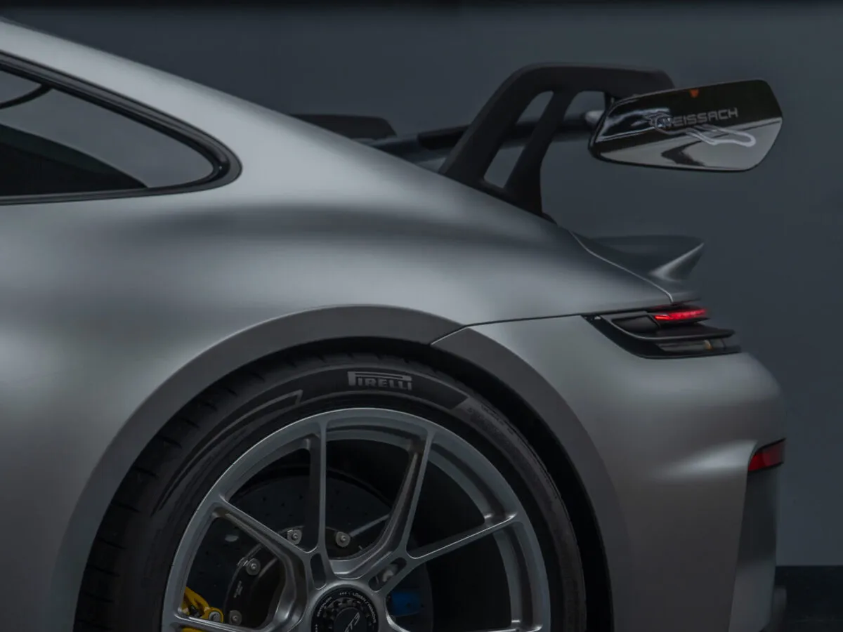 992.2 GT3 Weissach GT Silber Satin