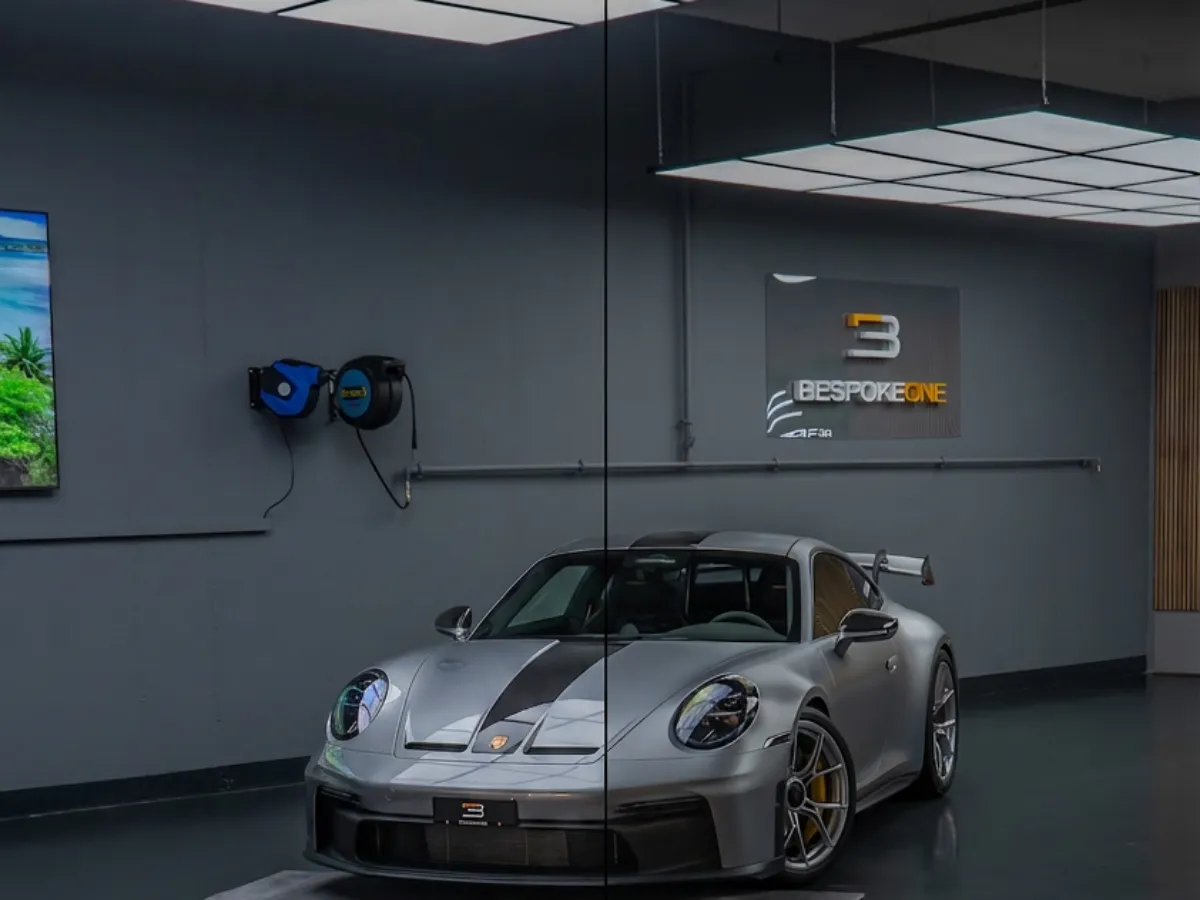 992.2 GT3 Weissach GT Silber Satin